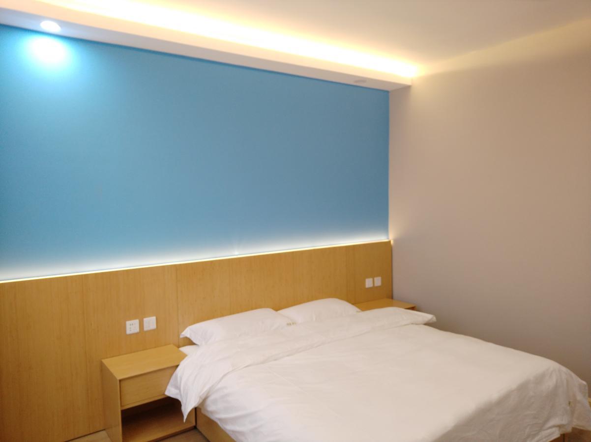 Lantern Hotel Hohhot Exterior photo
